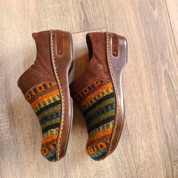 Colorful Striped Women's Shoes - Picture 5 of 9